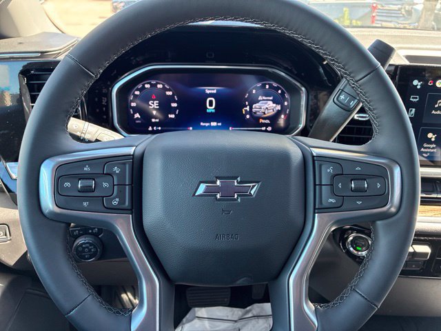 New 2026 Chevrolet Silverado 1500 RST w/ Z71 Off-Road Package AWD/4WD image 12