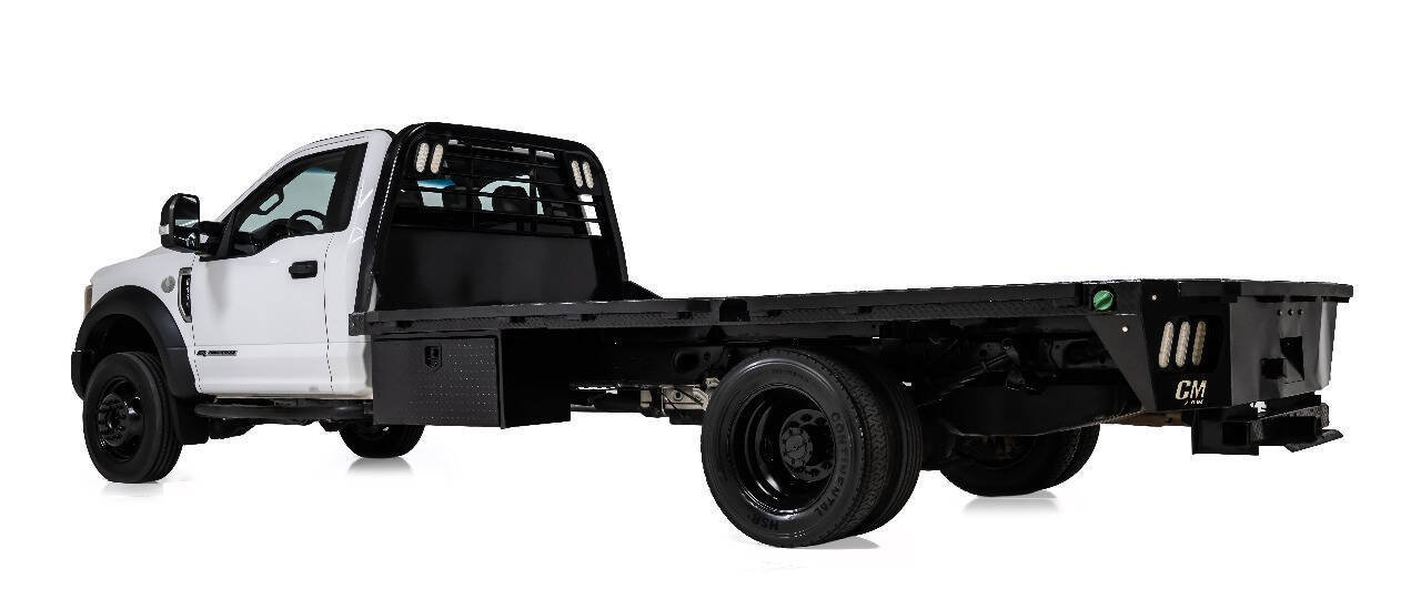 Used 2018 Ford F550 4x4 Regular Cab Super Duty image 4