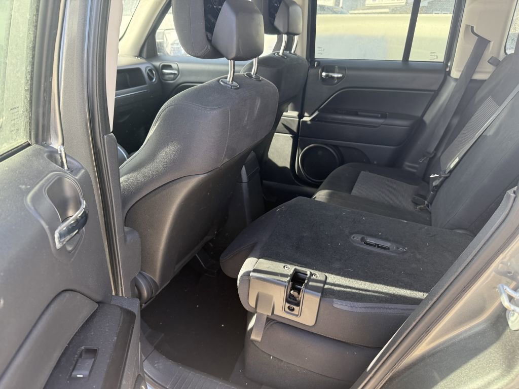 Used 2012 Jeep Patriot Sport w/ PWR Value Group AWD/4WD image 8