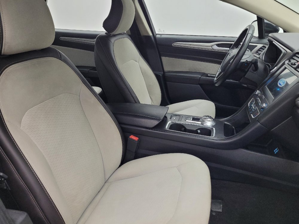 Used 2019 Ford Fusion SE w/ Equipment Group 151A image 21