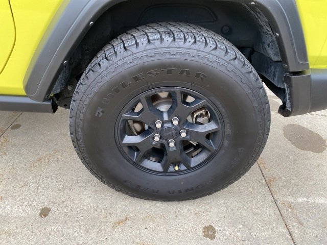 Certified 2023 Jeep Wrangler Willys image 12