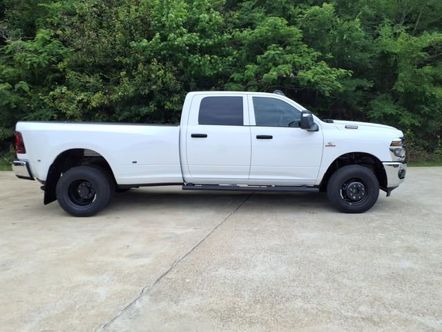 New 2026 RAM 3500 Tradesman AWD/4WD image 2