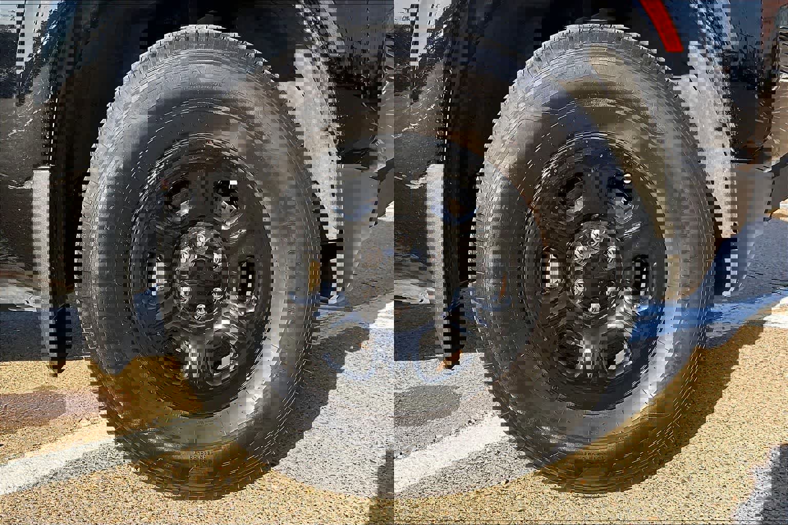 Used 2022 Nissan Frontier S w/ Technology Package image 8