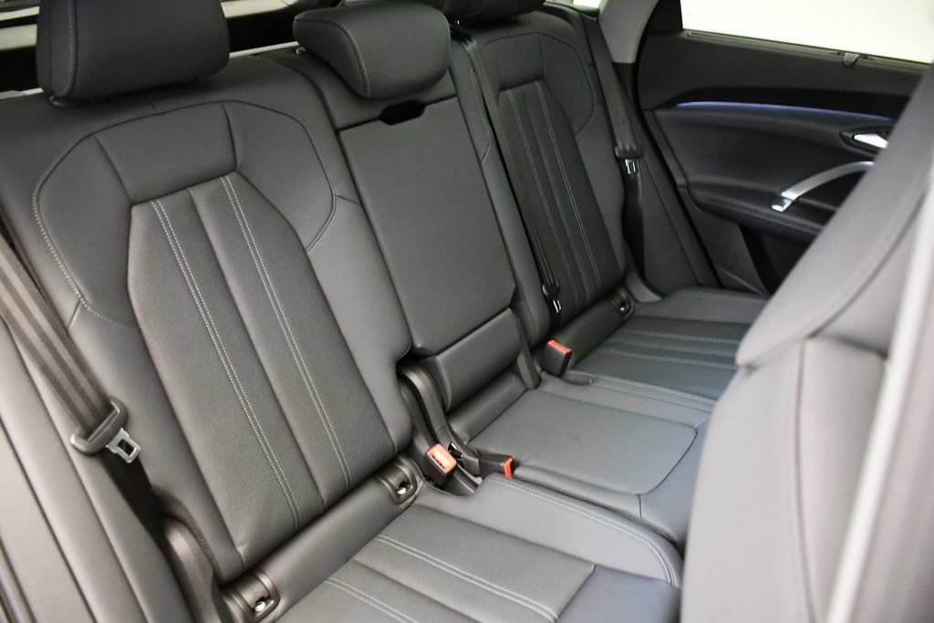 Used 2025 Audi Q5 Prestige AWD/4WD image 51