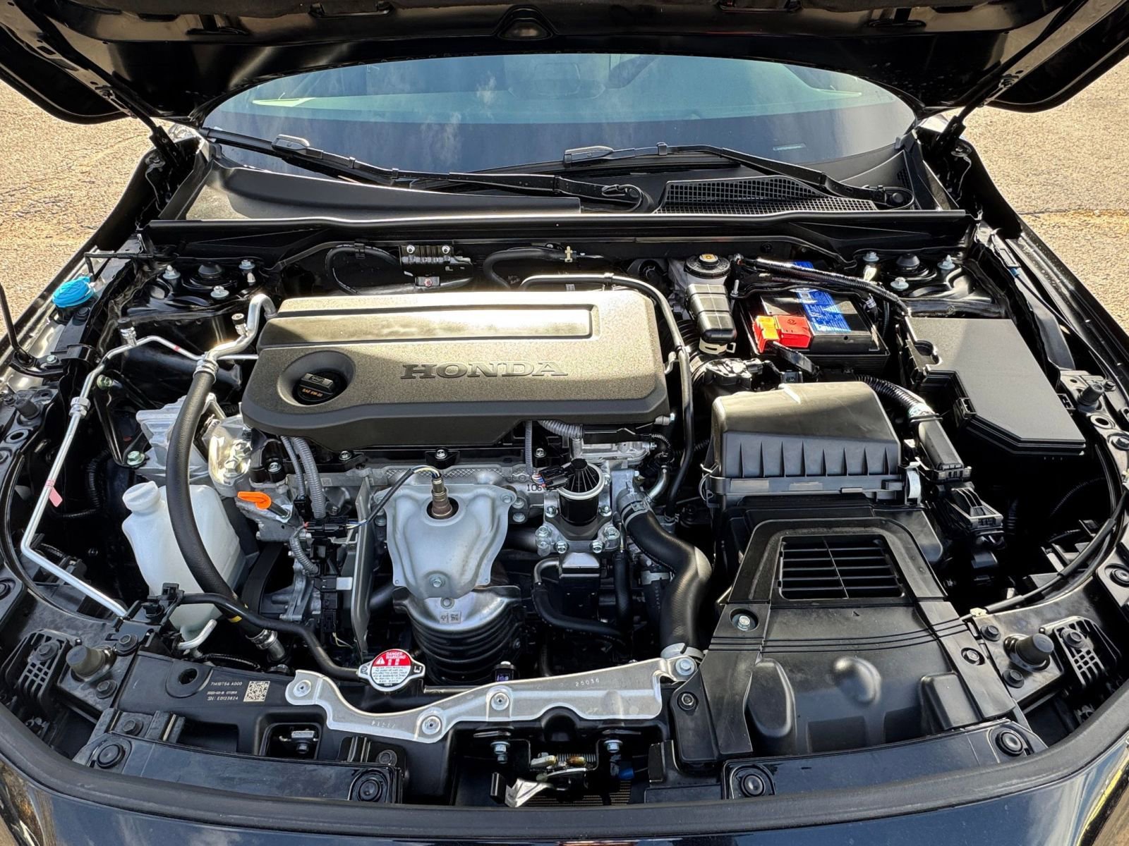 Used 2025 Honda Civic Sport image 30