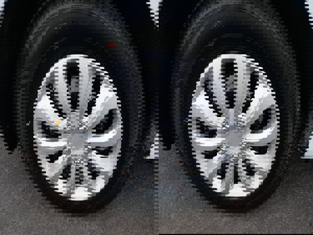 Used 2016 Hyundai Accent SE w/ Option Group 02 image 33