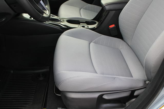 Certified 2025 Toyota Corolla SE FWD image 43