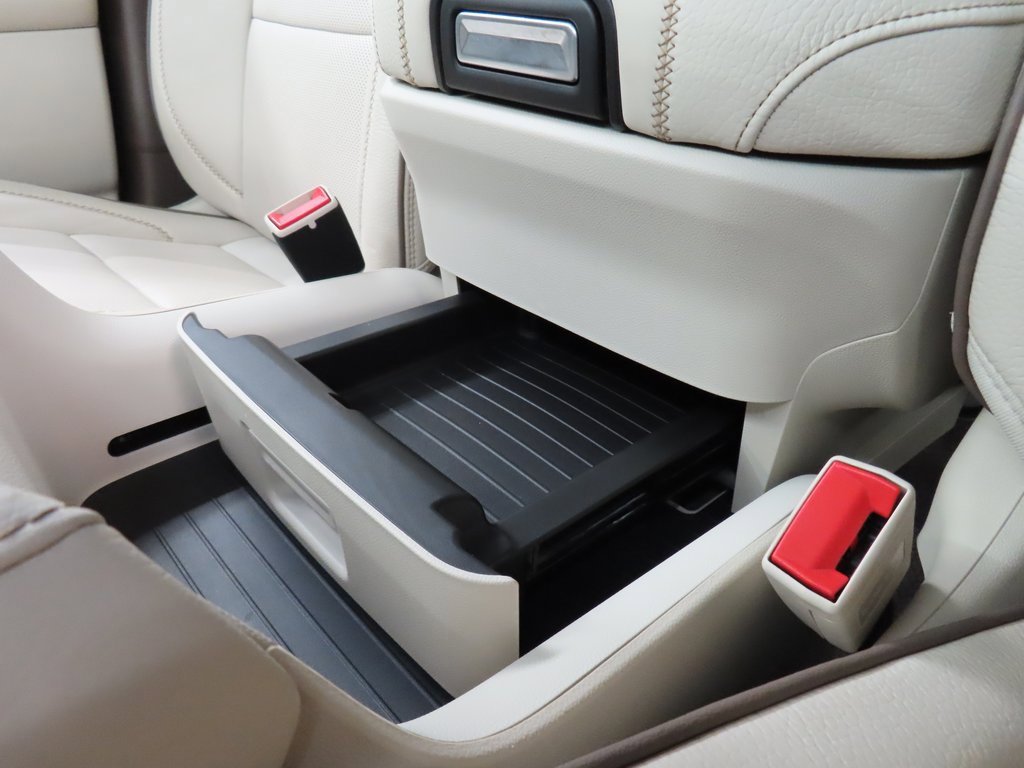 Used 2024 GMC Yukon XL Denali image 26