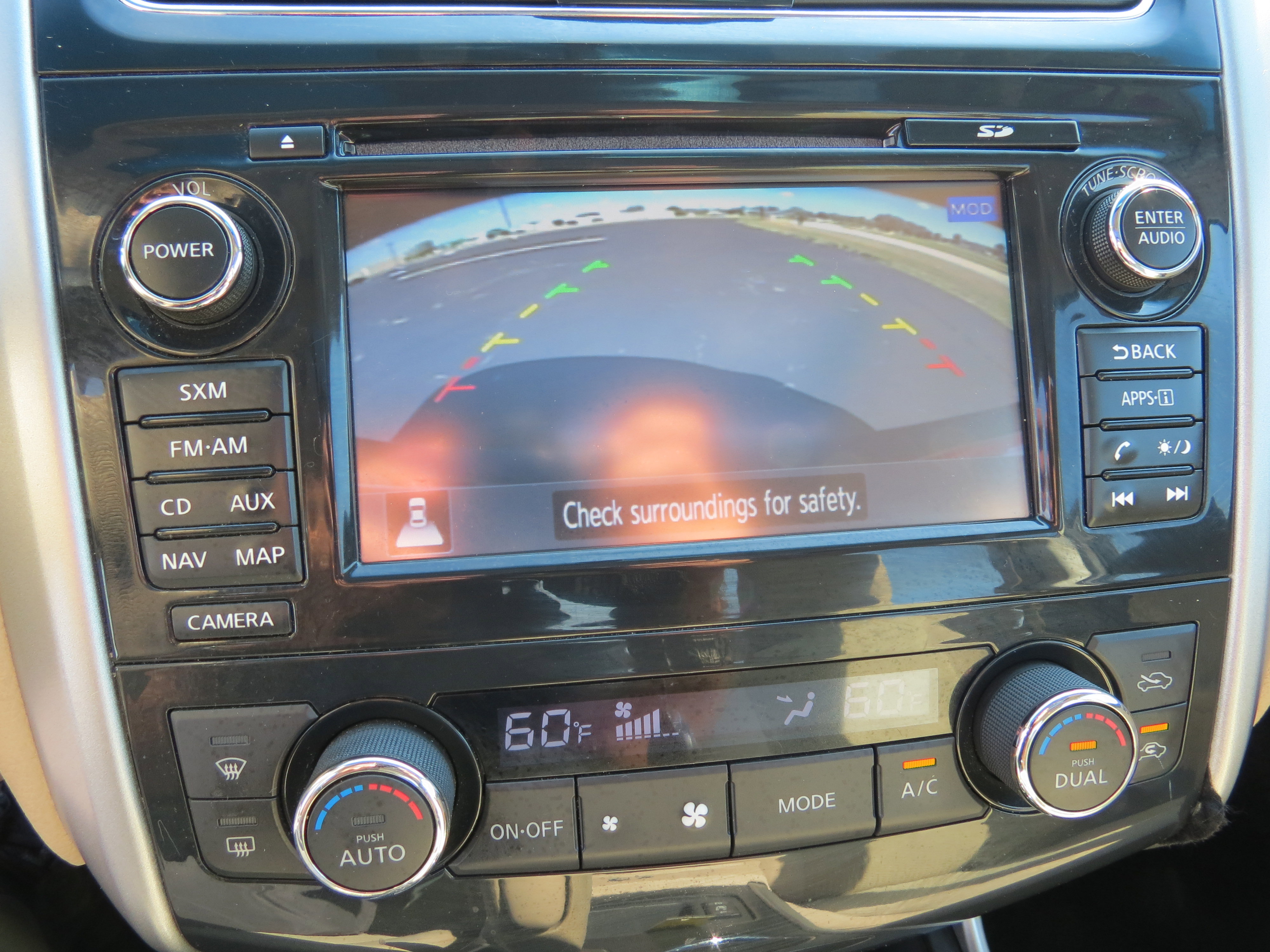 Used 2015 Nissan Altima 2.5 SV w/ Convenience Package image 20