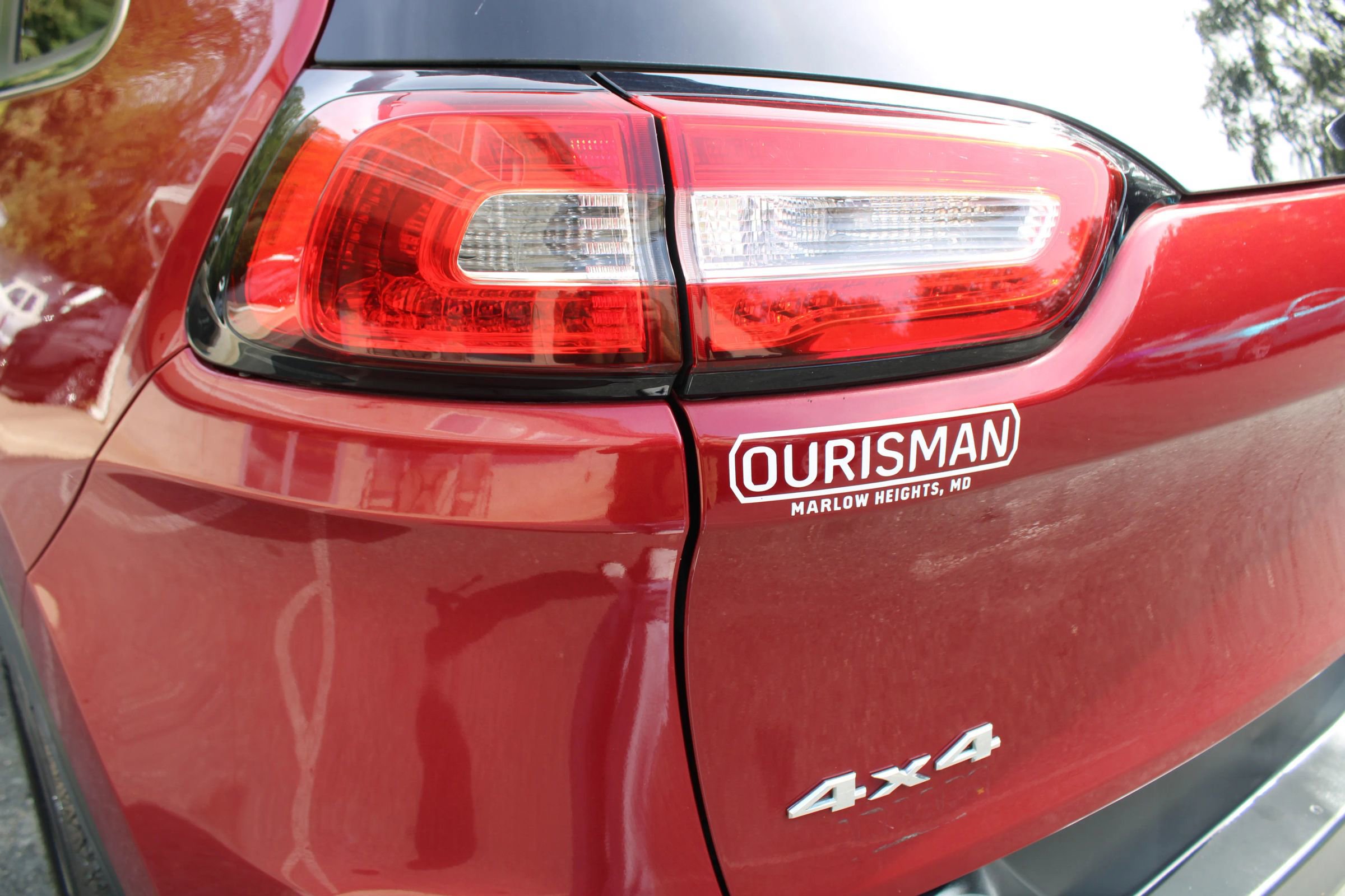 Used 2017 Jeep Cherokee Latitude w/ Comfort/Convenience Group image 25