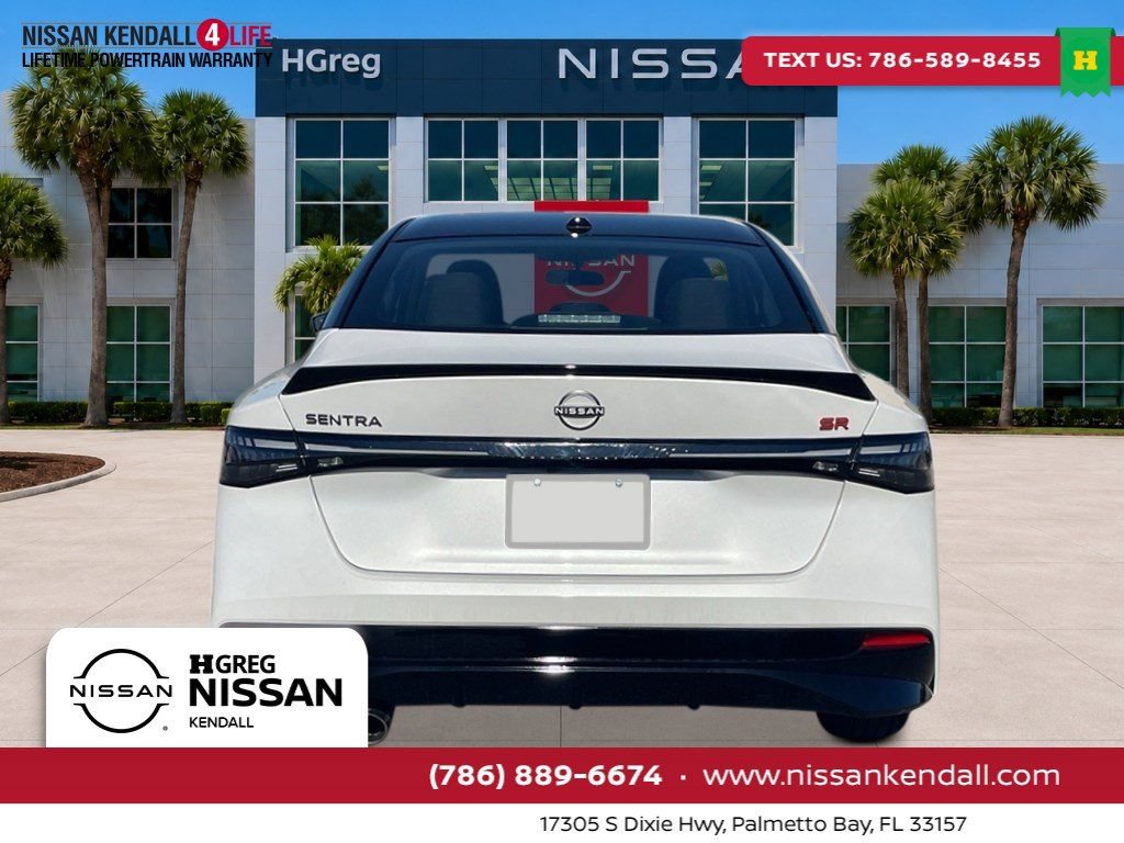 New 2026 Nissan Sentra SR w/ Floor Mat Package FWD image 4