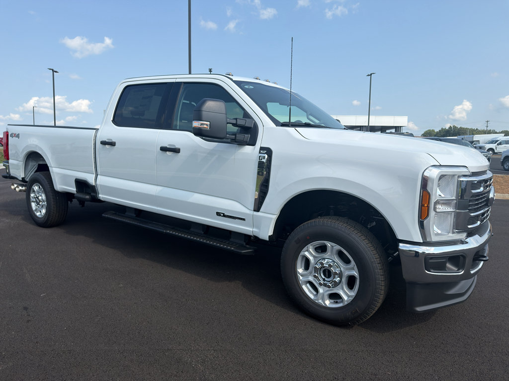 New 2026 Ford F250 XLT AWD/4WD image 3