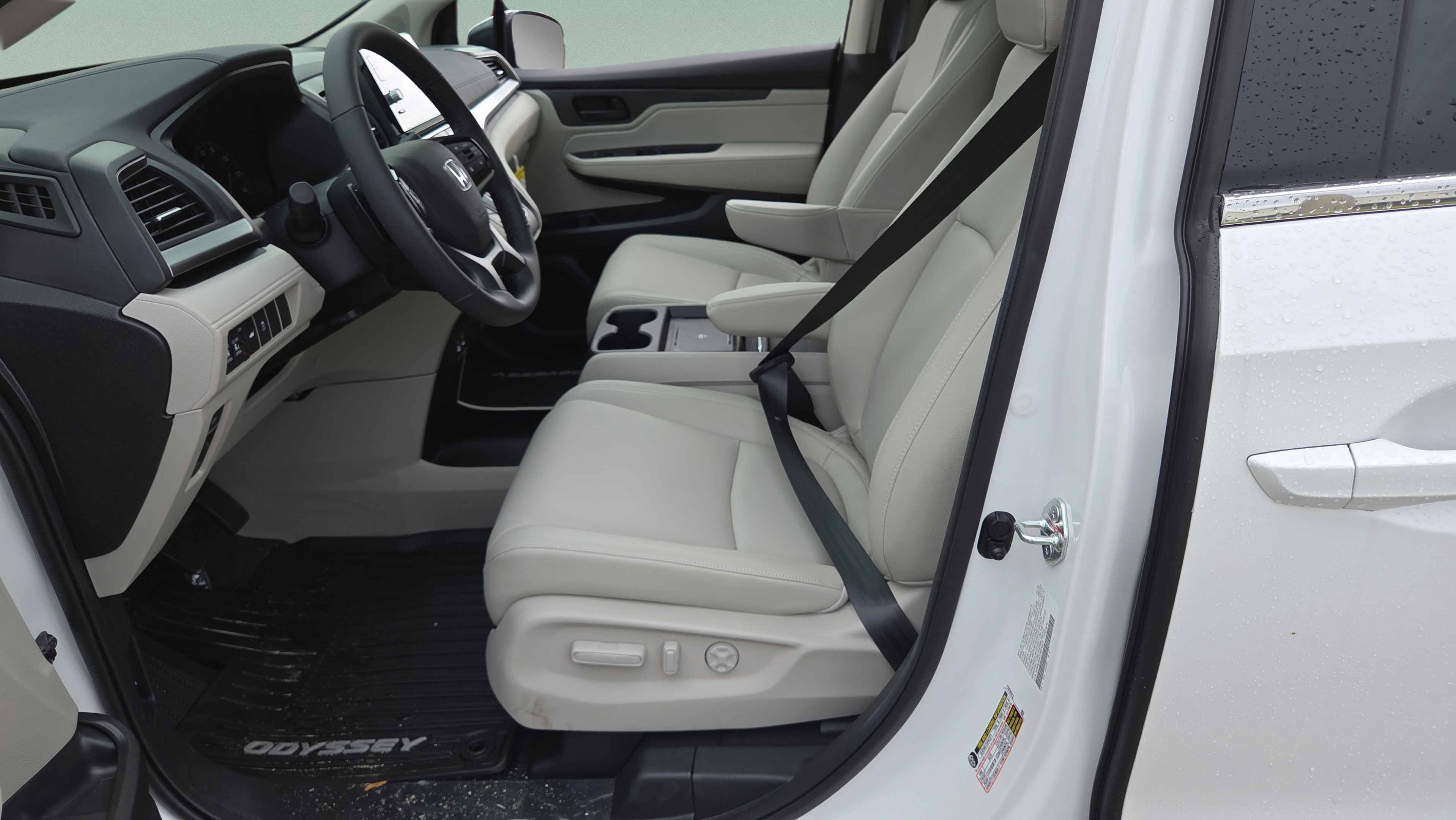 New 2026 Honda Odyssey EX-L image 9