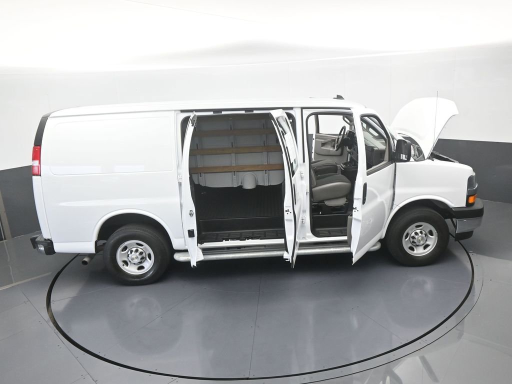Used 2024 Chevrolet Express 2500 w/ Driver Convenience Package image 60