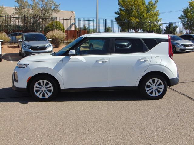 Used 2022 Kia Soul LX FWD image 7