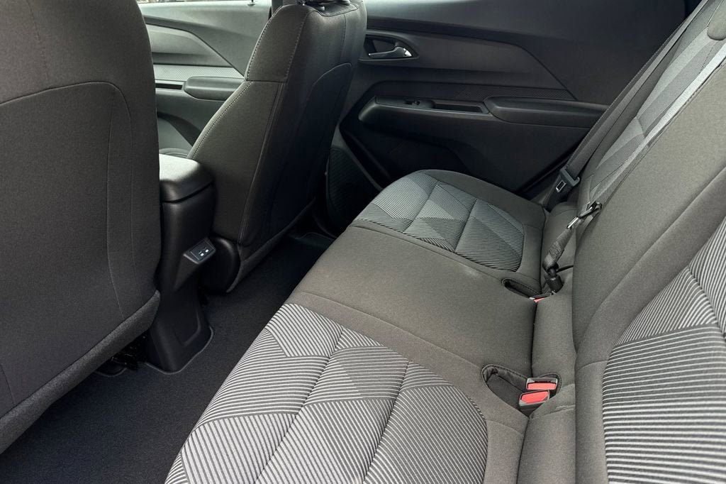 New 2027 Chevrolet Bolt LT w/ Comfort Package FWD image 12