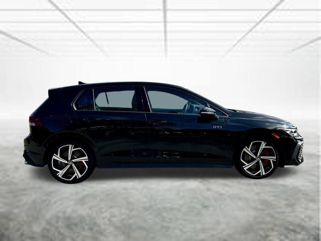 New 2026 Volkswagen GTI SE FWD image 4