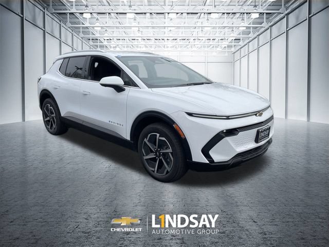 New 2026 Chevrolet Equinox EV LT AWD/4WD image 2