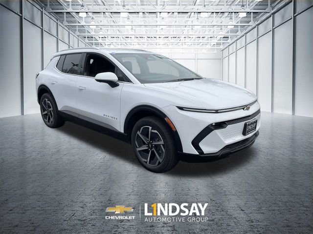 New 2026 Chevrolet Equinox EV LT AWD/4WD image 2