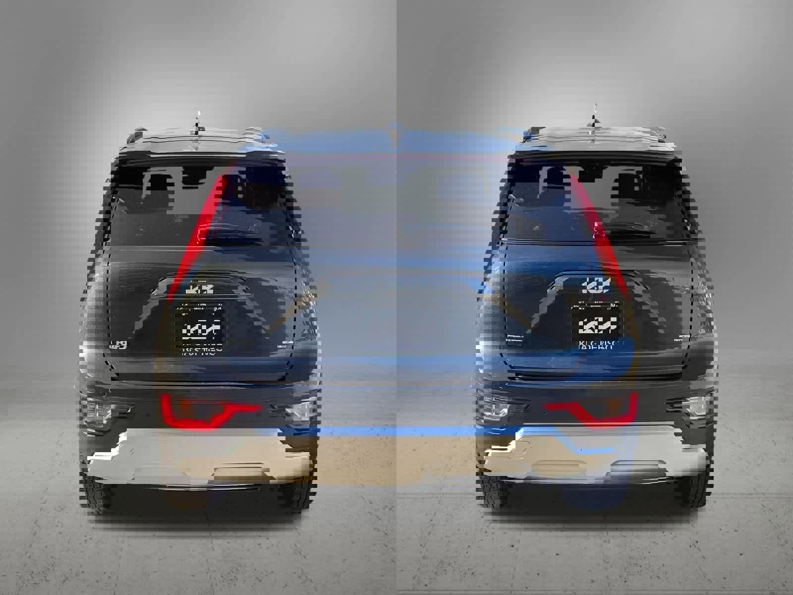 Certified 2023 Kia Niro EX image 5