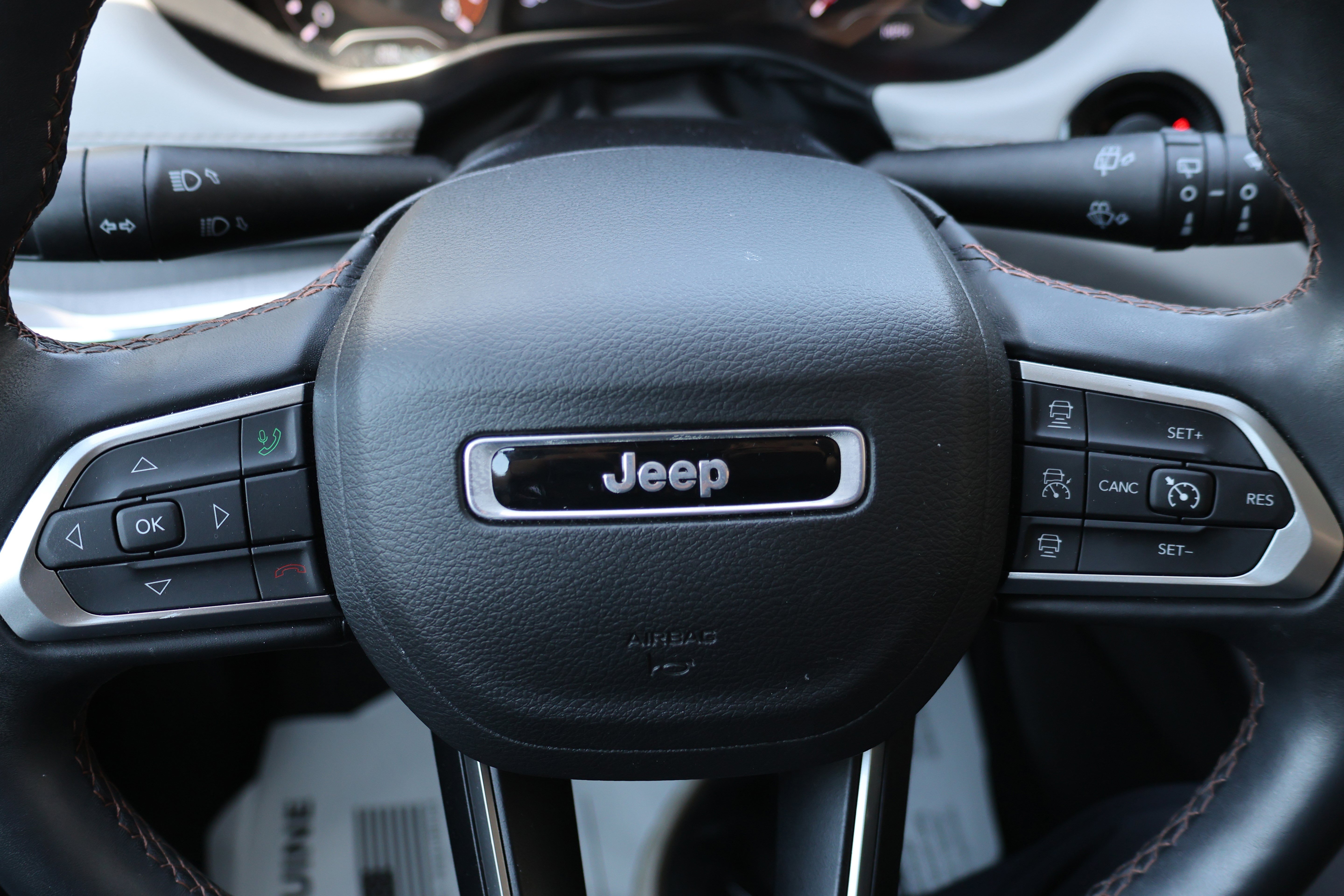 Used 2022 Jeep Compass Limited AWD/4WD image 24