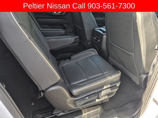 Used 2024 Chevrolet Suburban Premier RWD image 19