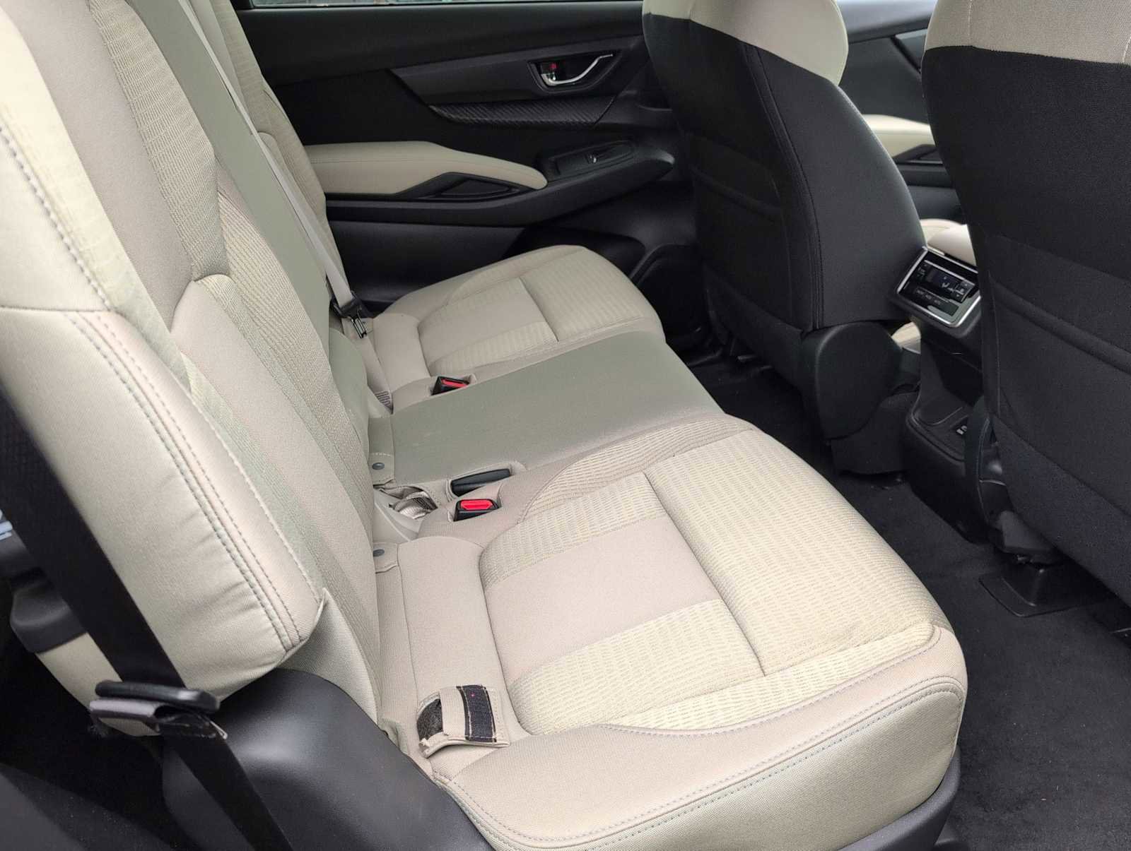 Used 2025 Subaru Ascent Premium image 20