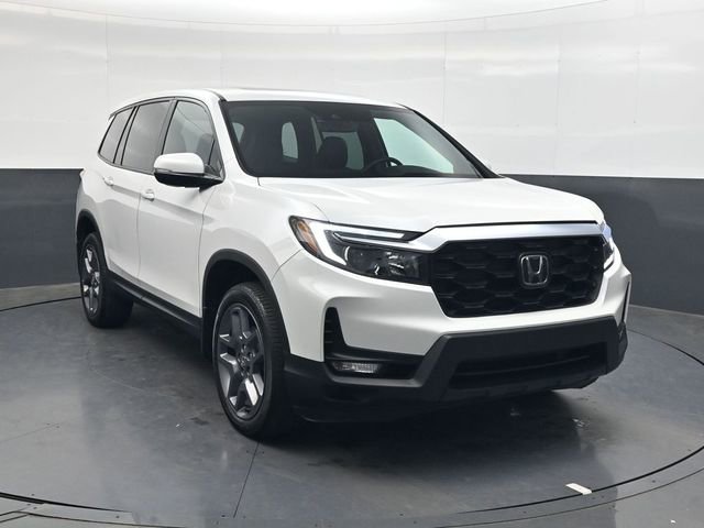 Used 2023 Honda Passport EX-L image 2