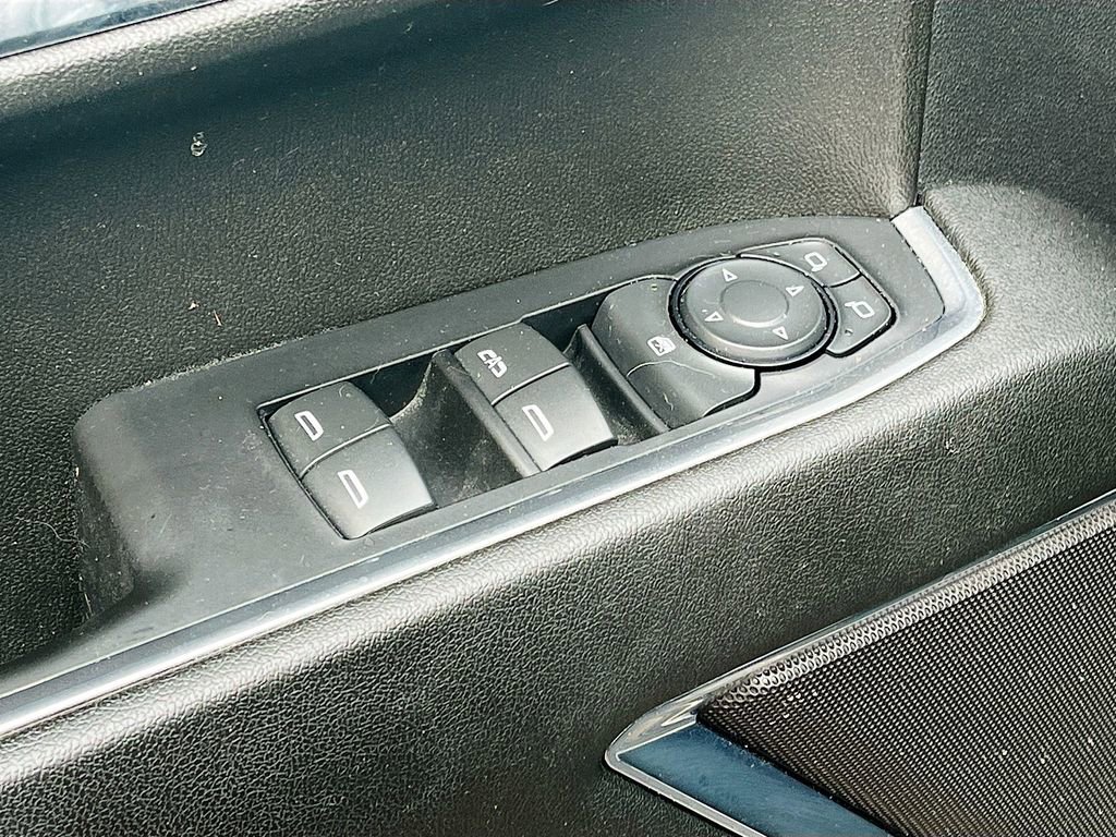 Used 2024 Chevrolet Silverado 1500 RST w/ Z71 Off-Road Package image 18