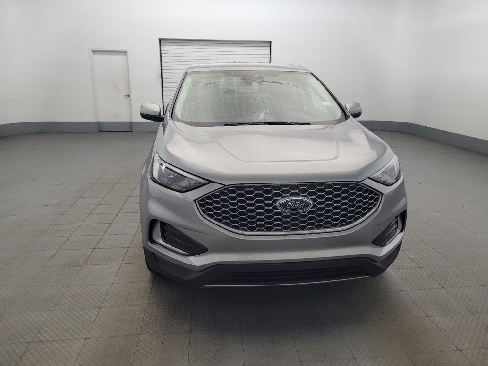 Used 2024 Ford Edge SEL image 14