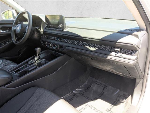 Used 2023 Honda Accord EX image 20