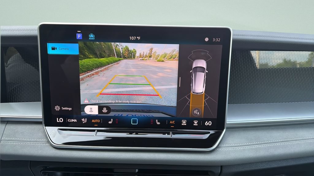 New 2026 Volkswagen Tiguan SE R-Line FWD image 29