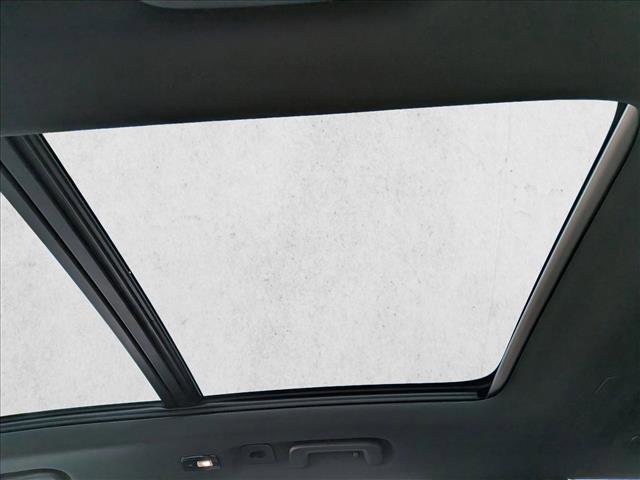 New 2026 Volvo XC90 B6 Plus w/ Protection Package Premier image 18