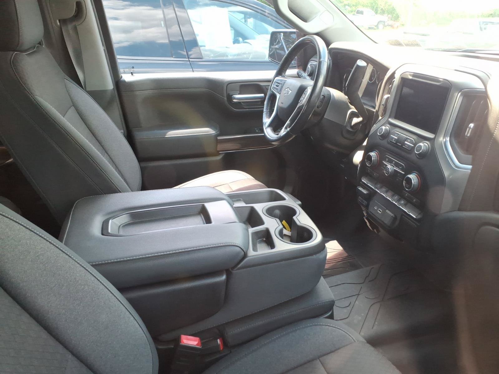 Used 2020 Chevrolet Silverado 1500 RST w/ All-Star Edition AWD/4WD image 6