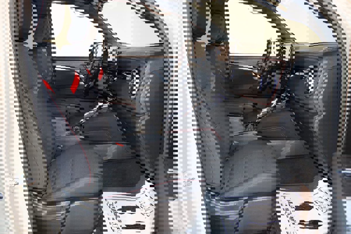 Used 2024 Chevrolet Colorado Z71 w/ Z71 Convenience Package 2 image 56