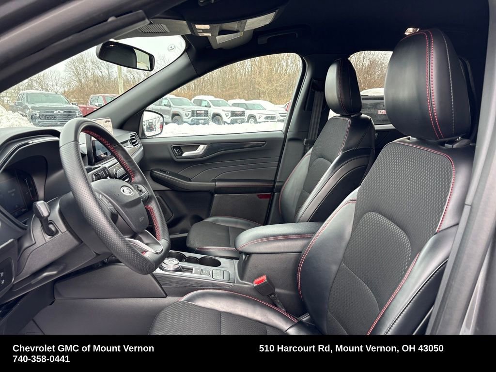 Used 2025 Ford Escape ST-Line image 10