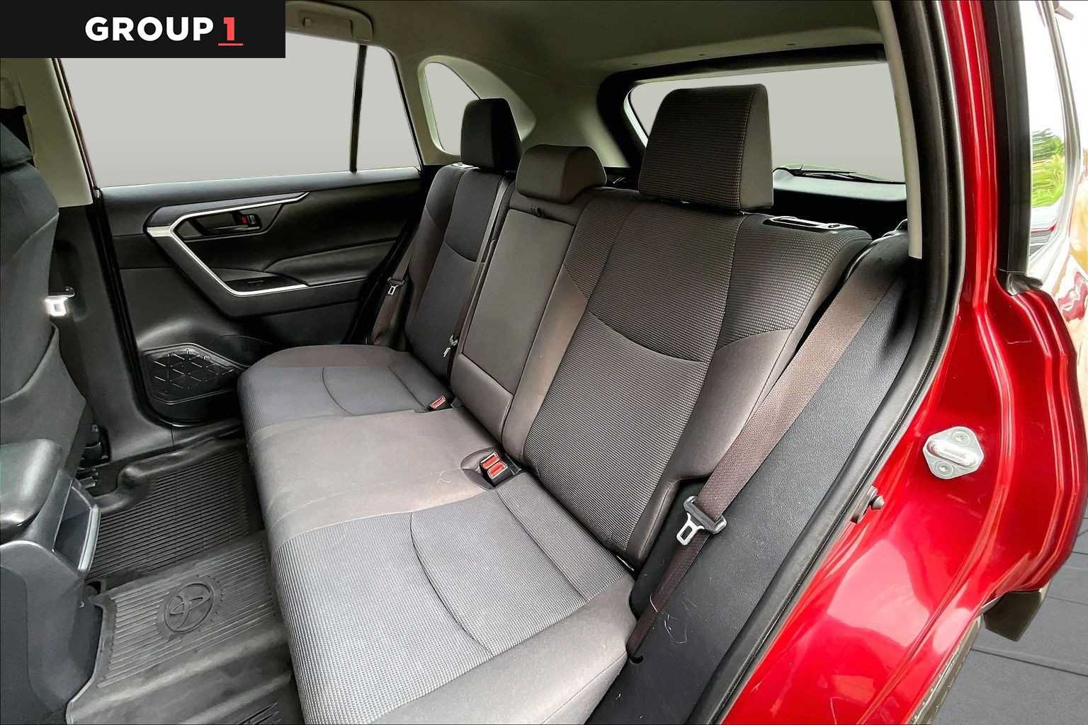 Certified 2019 Toyota RAV4 LE w/ All Weather Liner Package AWD/4WD image 21