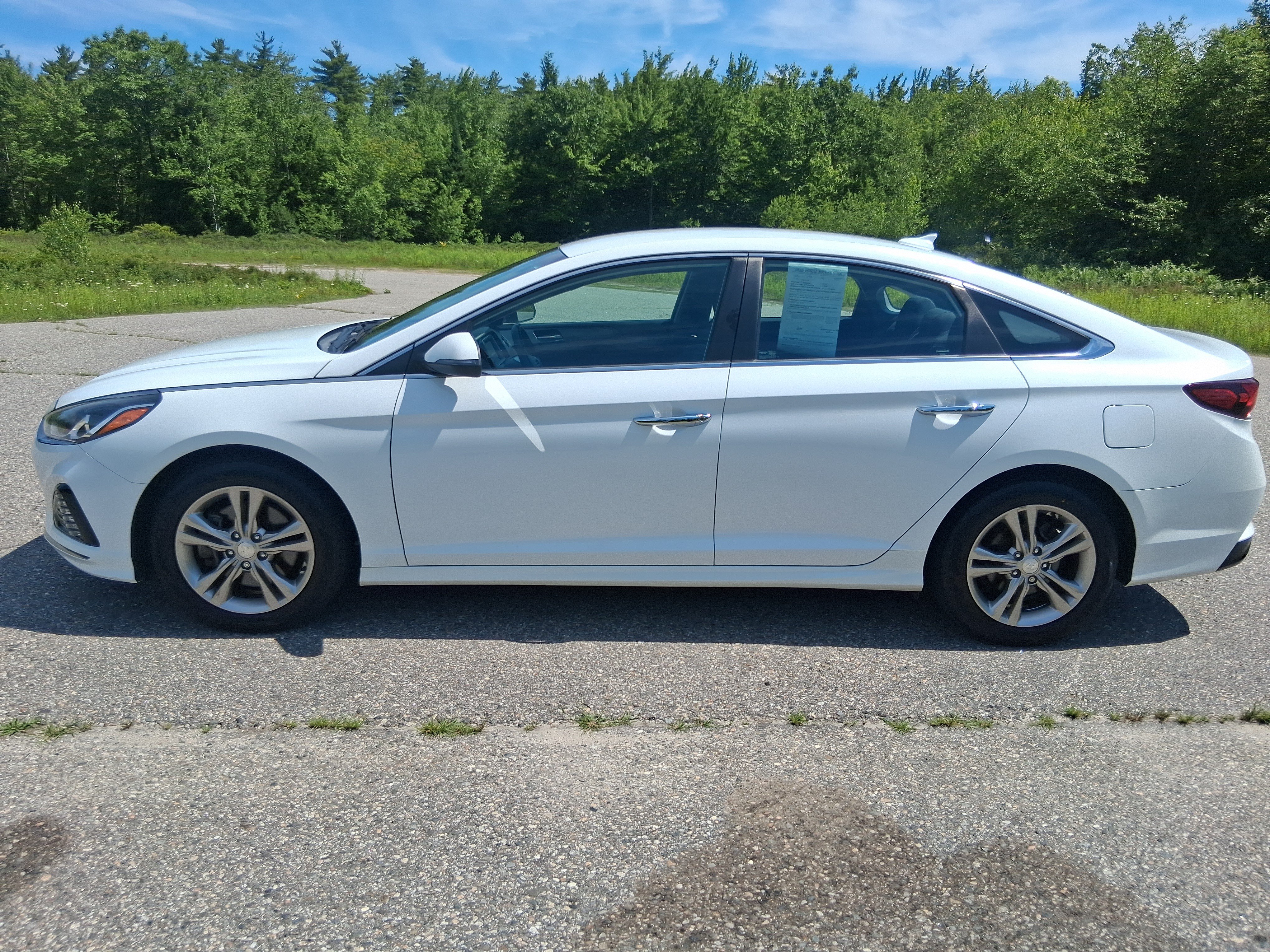 Used 2019 Hyundai Sonata SEL w/ Tech Package 02 FWD image 8
