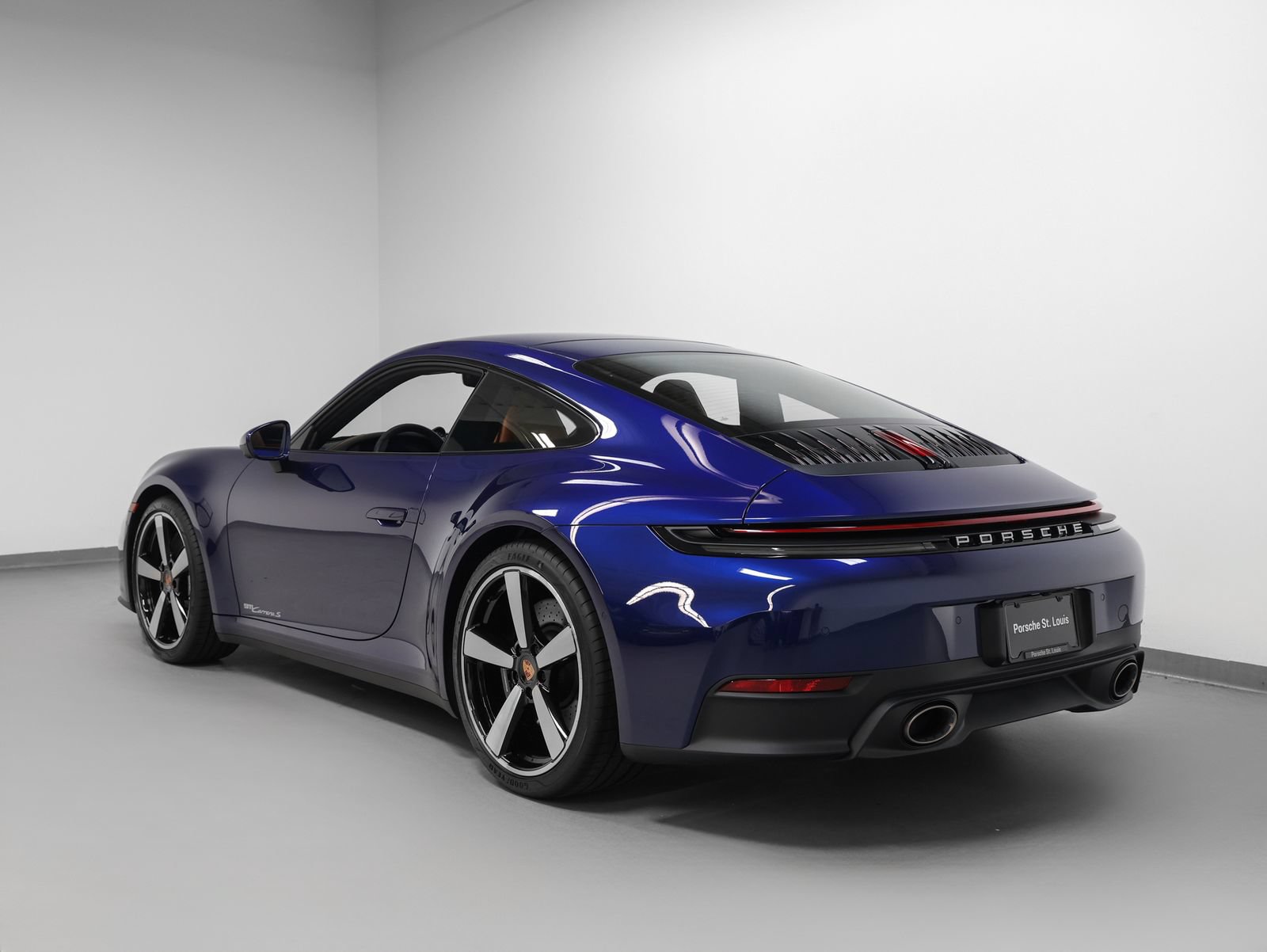New 2026 Porsche 911 Carrera S RWD image 3