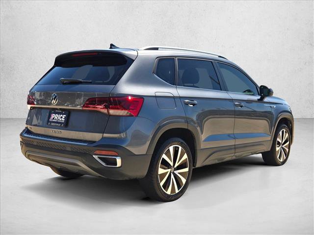 Used 2023 Volkswagen Taos SE FWD image 5