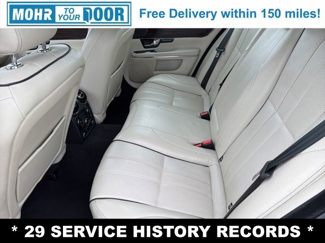 Used 2012 Jaguar XJ image 31