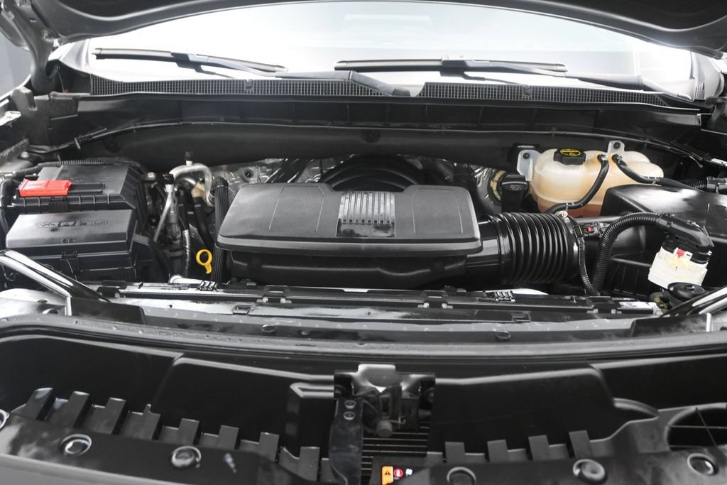 Used 2024 Chevrolet Tahoe LT RWD image 11