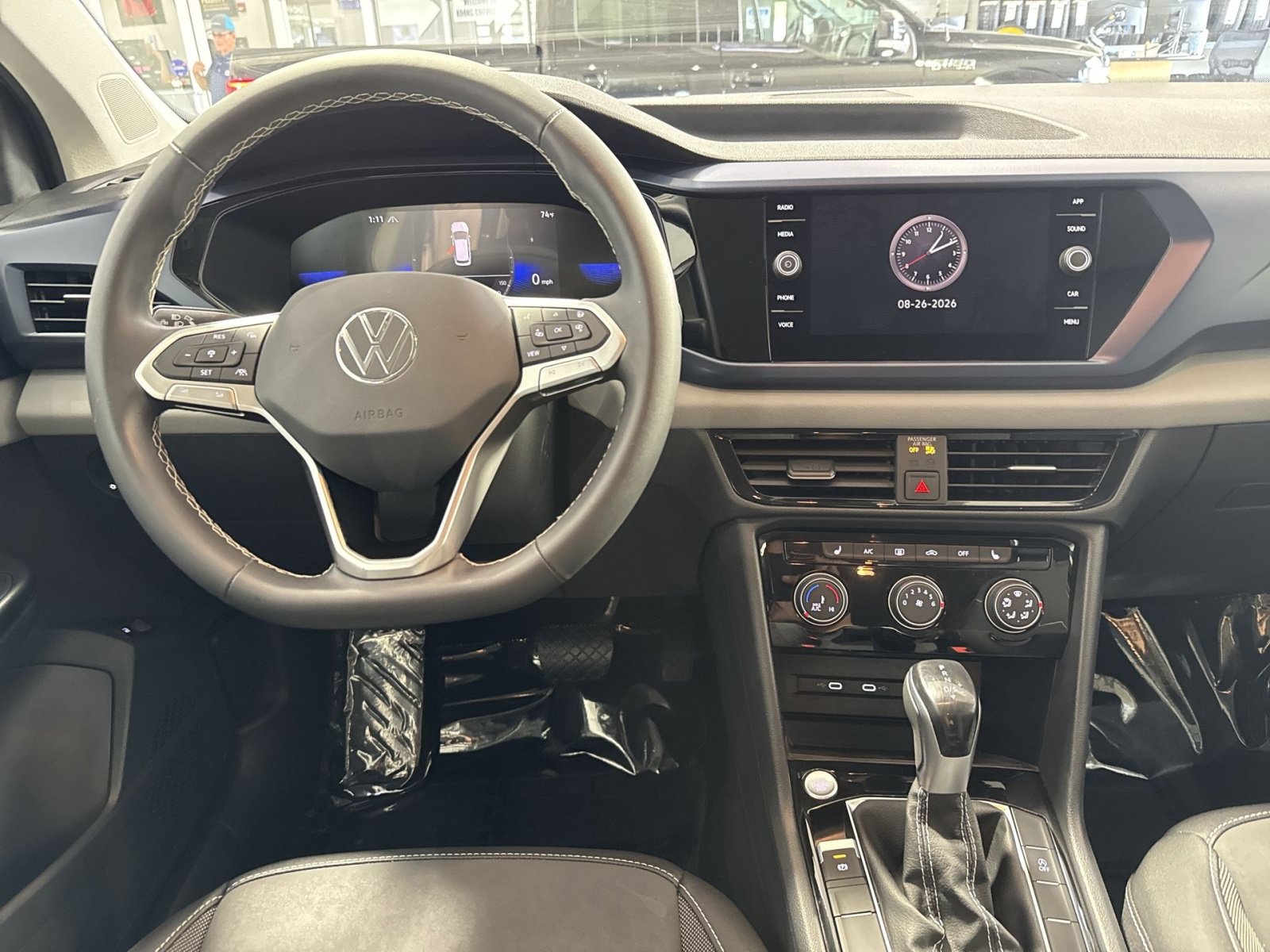 Used 2023 Volkswagen Taos SE AWD/4WD image 24