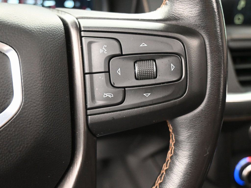 Used 2023 GMC Yukon XL AT4 w/ AT4 Premium Package image 20