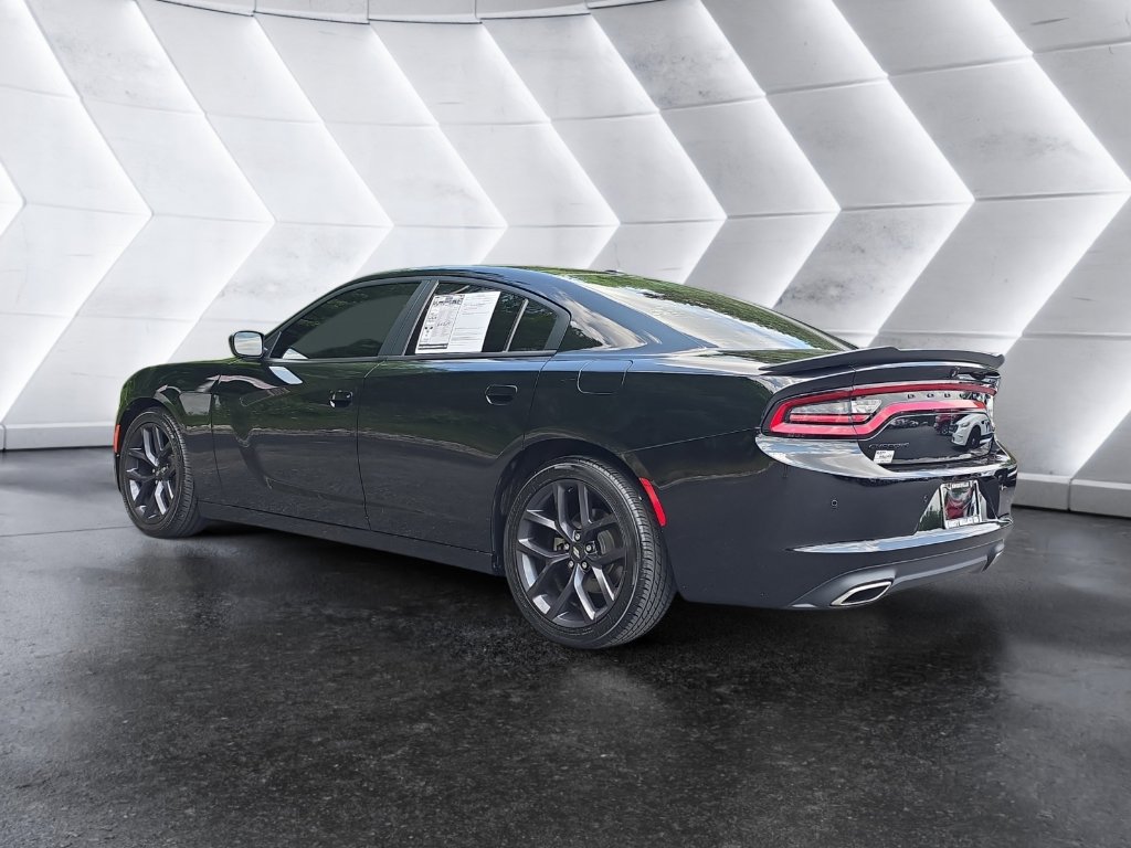 Used 2021 Dodge Charger SXT w/ Blacktop Package image 3
