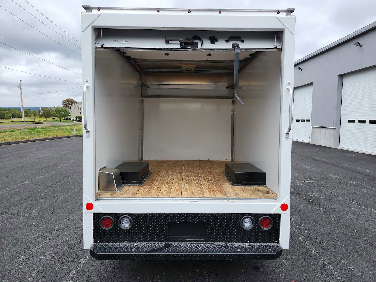 New 2024 Ford E-350 and Econoline 350 Super Duty w/ Power Windows & Locks Group image 13