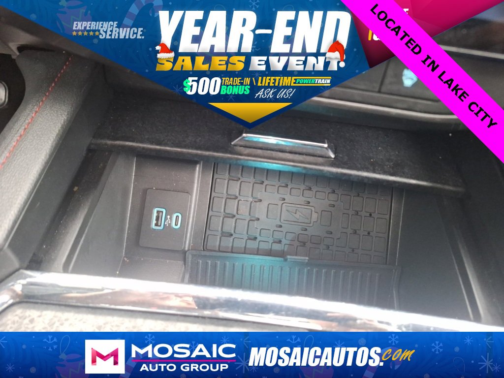 Used 2022 Ford Expedition Max Limited image 35