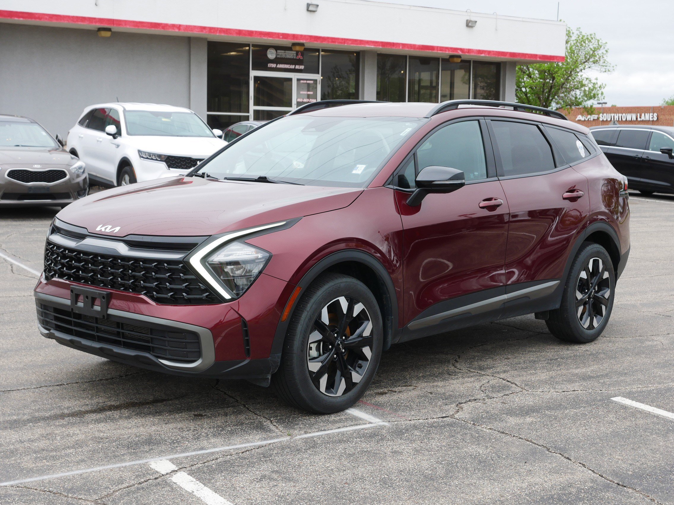 Certified 2023 Kia Sportage X-Line AWD/4WD image 2