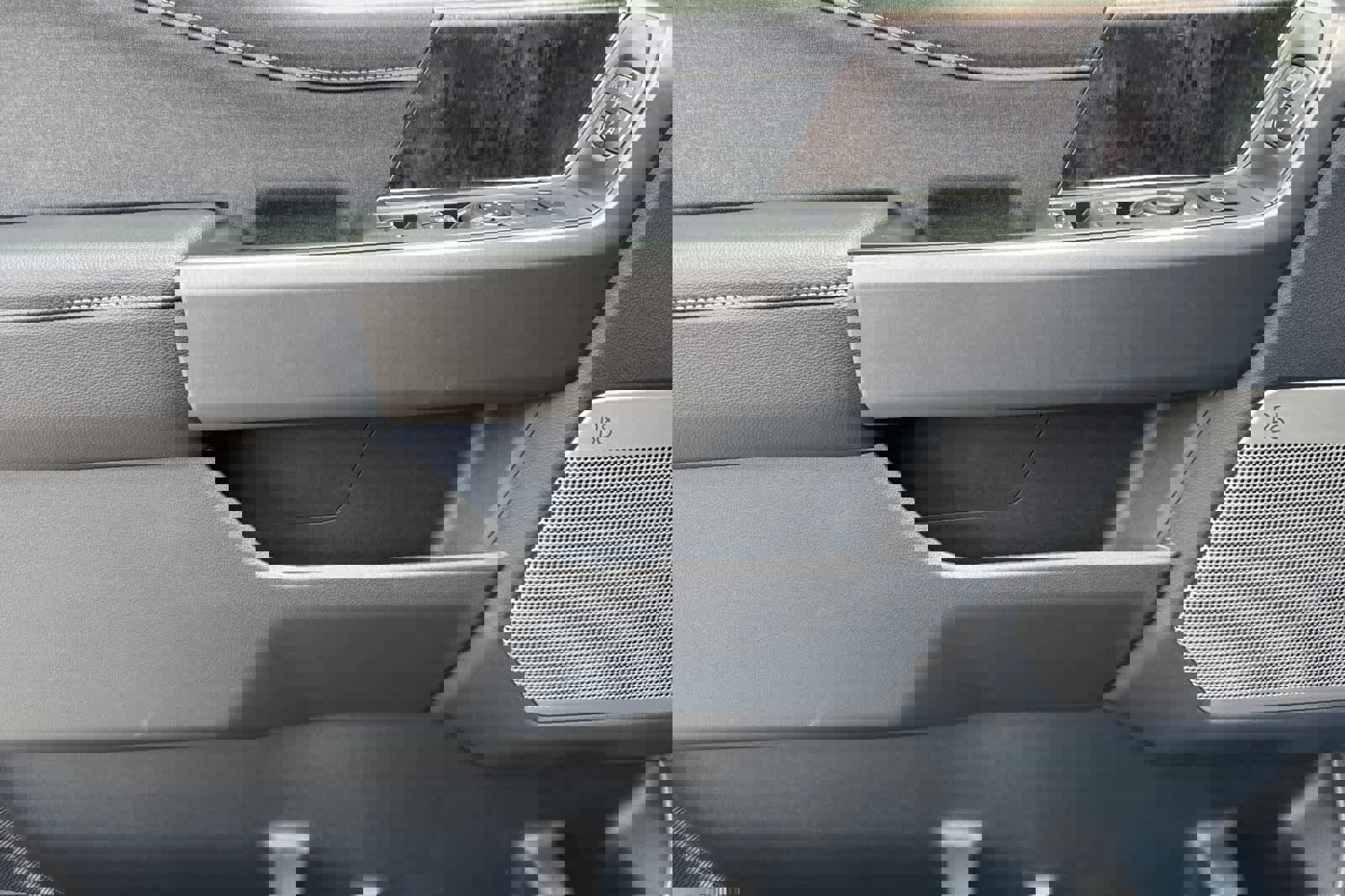 New 2026 Ford F350 Lariat image 12
