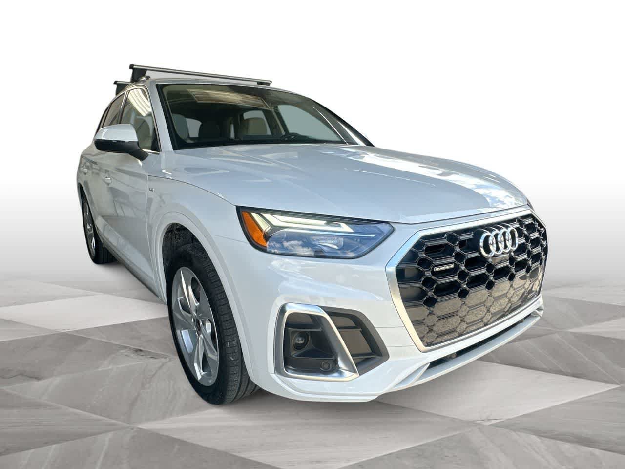 Used 2025 Audi Q5 2.0T Premium Plus w/ Premium Plus Package AWD/4WD image 2